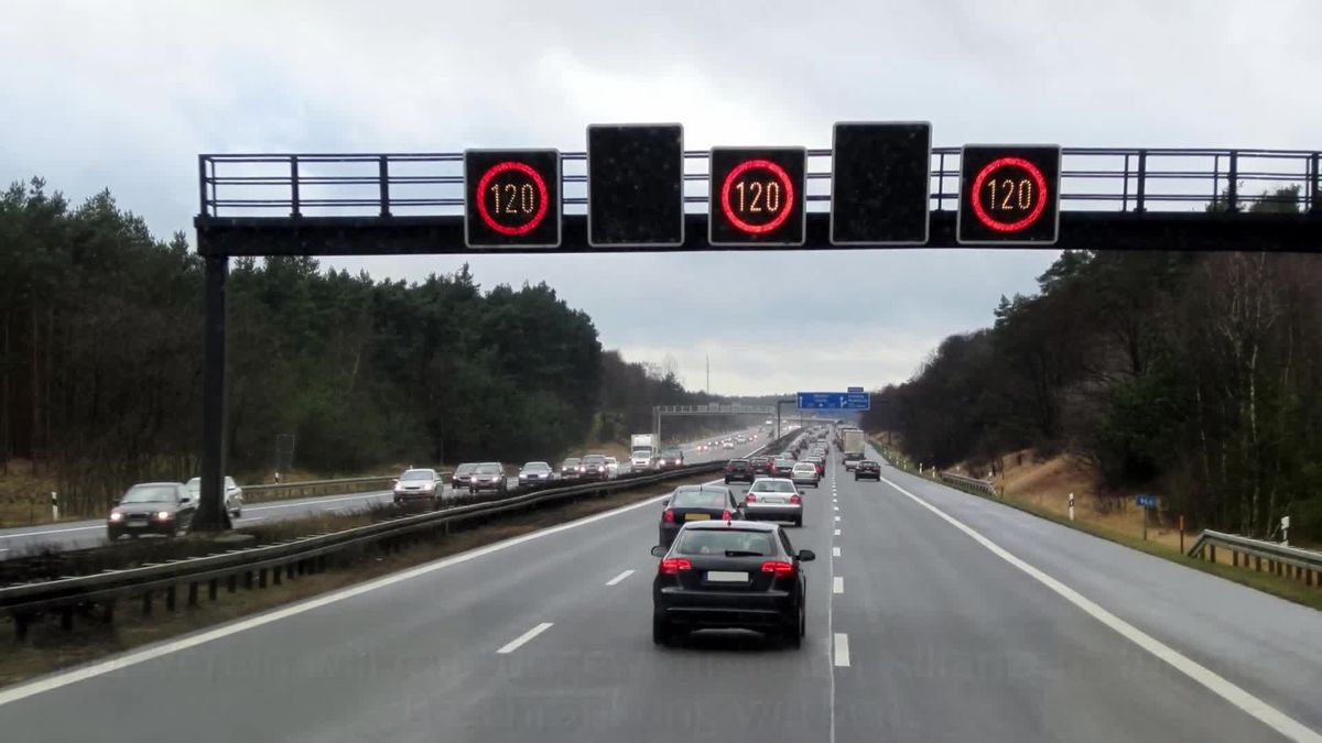 Deutsche Autobahnen: Umwelthilfe will Limit von 120 km/h durchsetzen