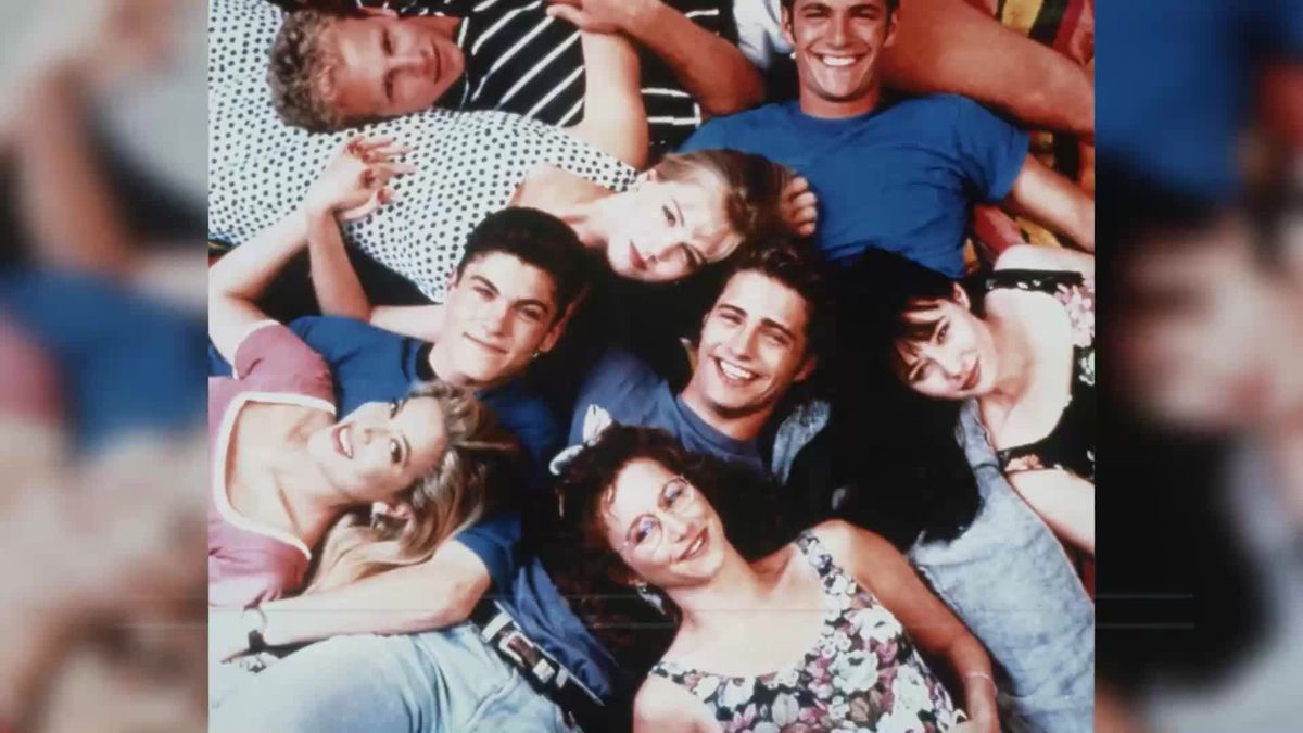 "Beverly Hills 90210"-Reunion: Erste Bilder der alten Schauspieler am Set