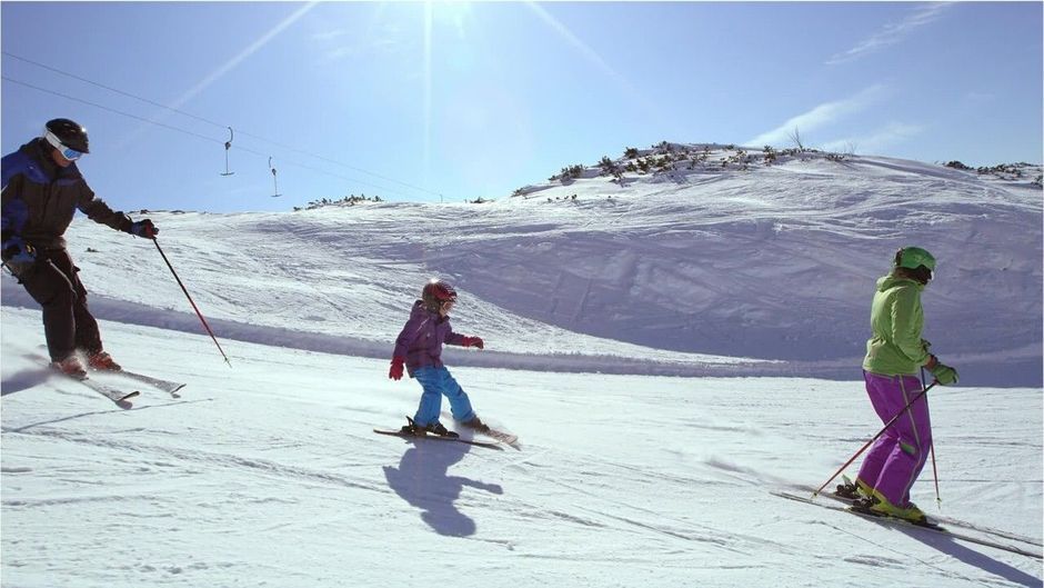 Mit diesen Tipps wird der nächste Skiurlaub günstiger