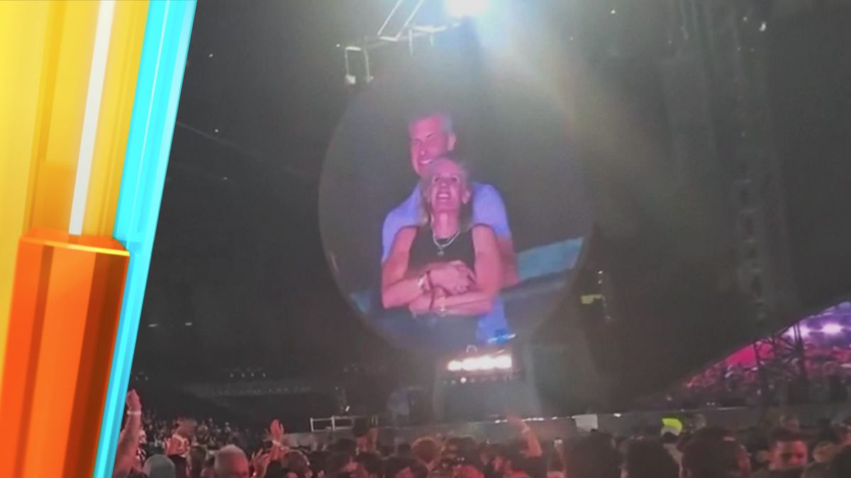 Kiss-Cam-Fail bei Coldplay: Wie ein peinlicher Moment zum Internet-Hit wurde