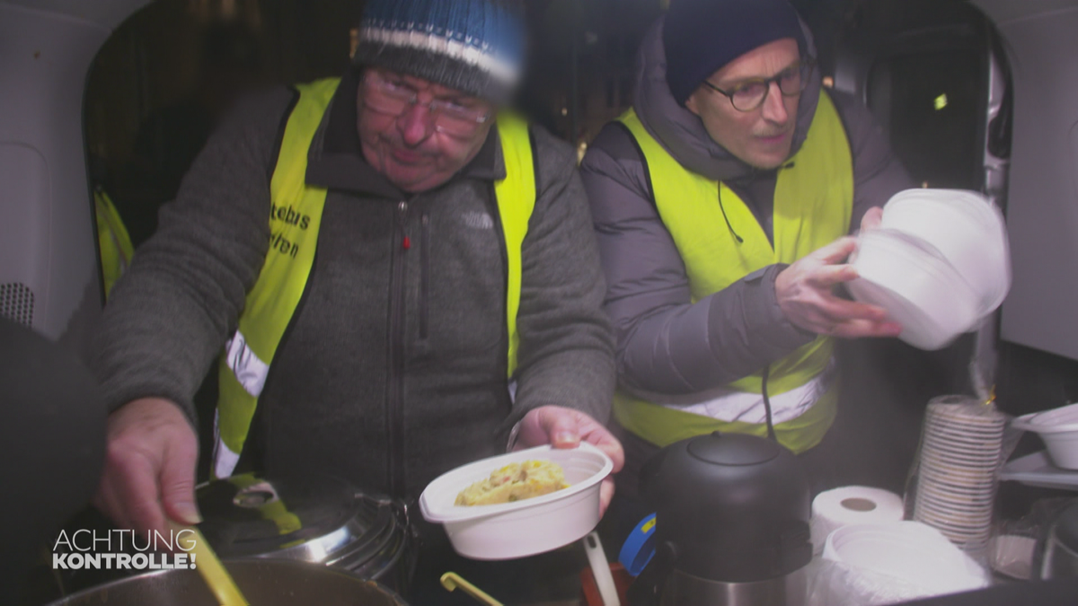 Gegen die Kälte und den Hunger - Kältebus München