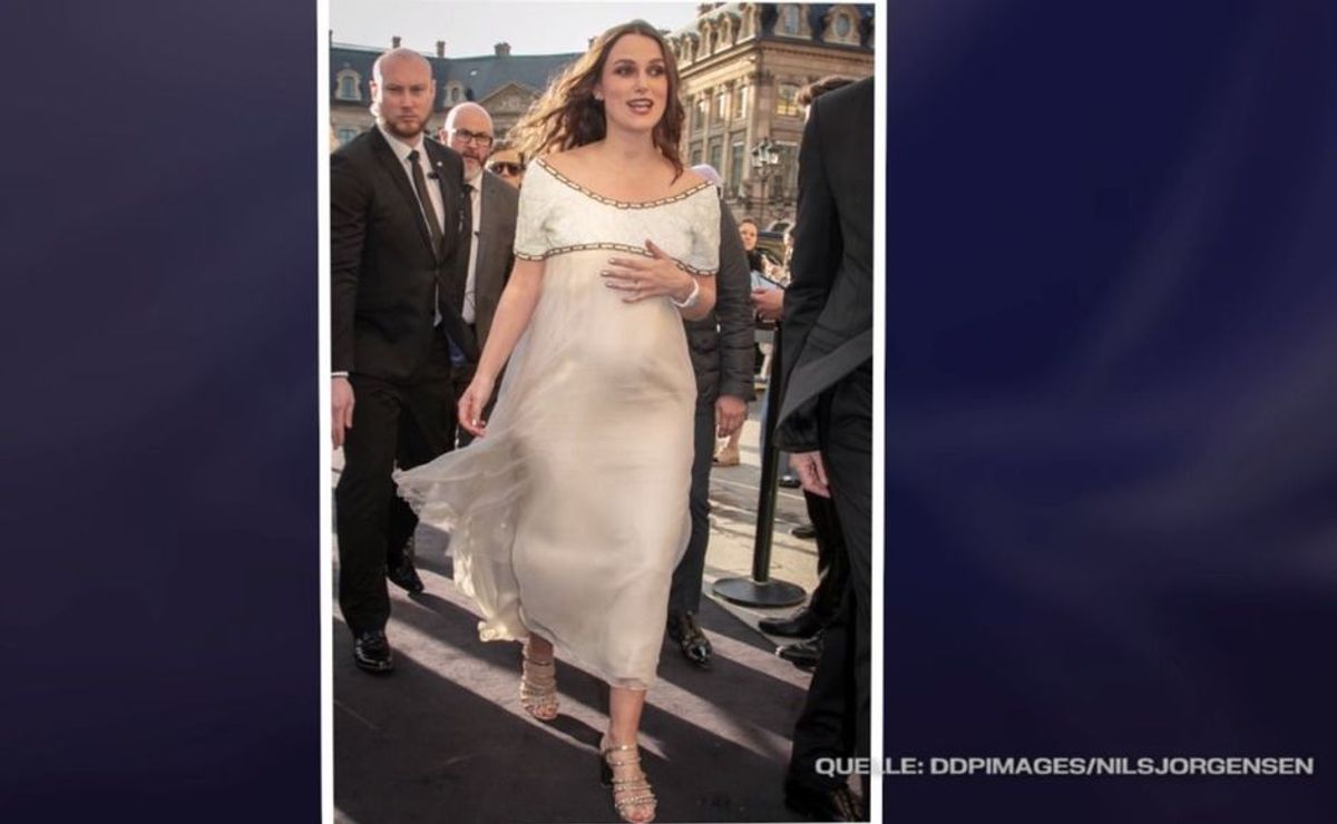 Schauspielerin Keira Knightley überrascht mit Babybauch