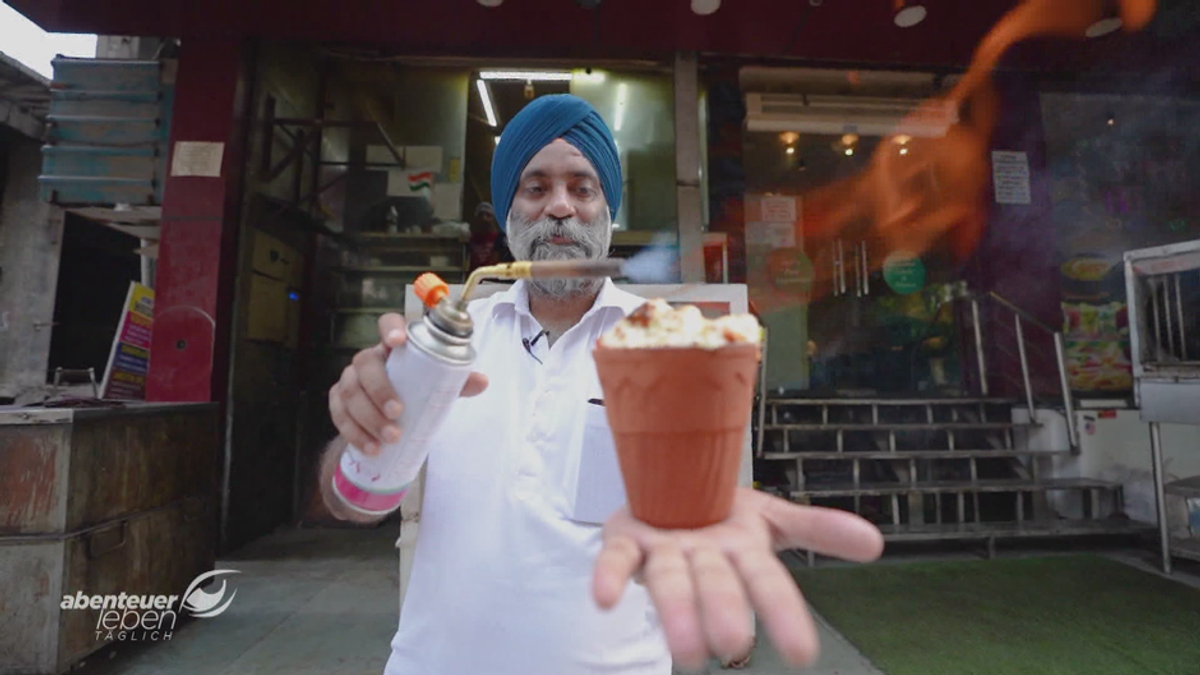 Streetfood-Abenteuer in Indien: Eis mit Nudeln