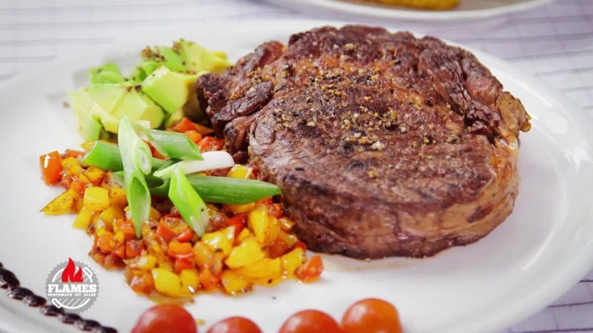 Staffel 6 Folge 2: Ribeye Steak mit Chili-Mayo Maiskolben