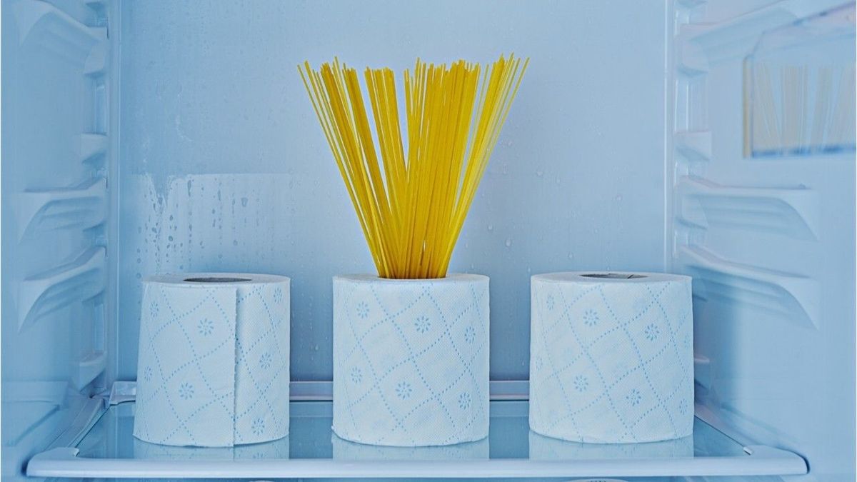 Super Trick? Das bewirkt Toilettenpapier im Kühlschrank