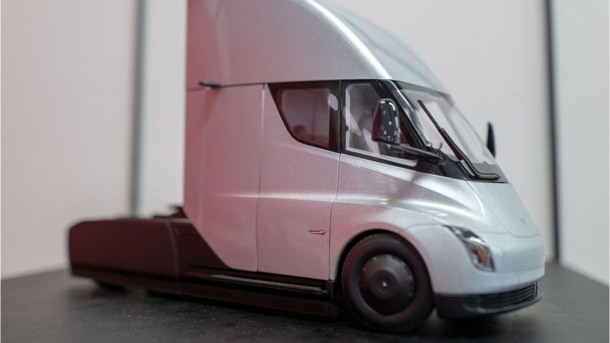 Tesla will Sonntags-Fahrverbot für Elektro-Lkw kippen