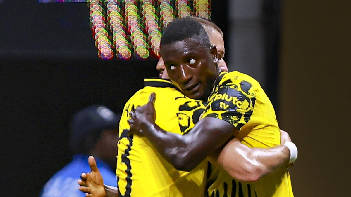 Guirassy schießt BVB ins Viertelfinale