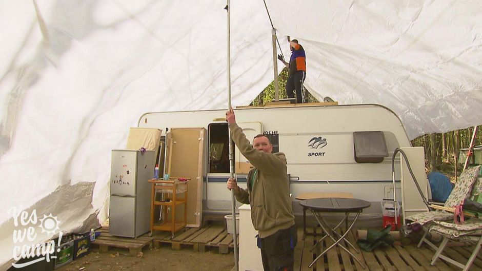 "Das hält wie der katholische Glaube"  - Riesenplane für Campingplatz  
