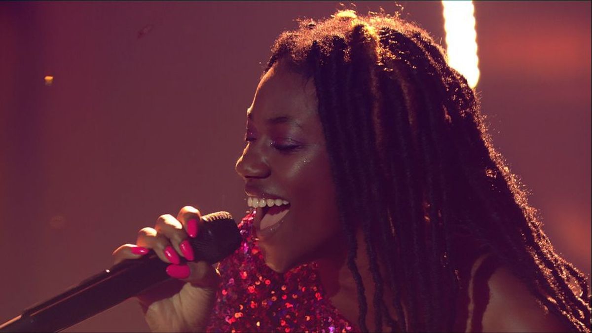 "Einfach fantastisch!" Desirey Sarpong Agyemang singt "Fallin'" von Alicia Keys