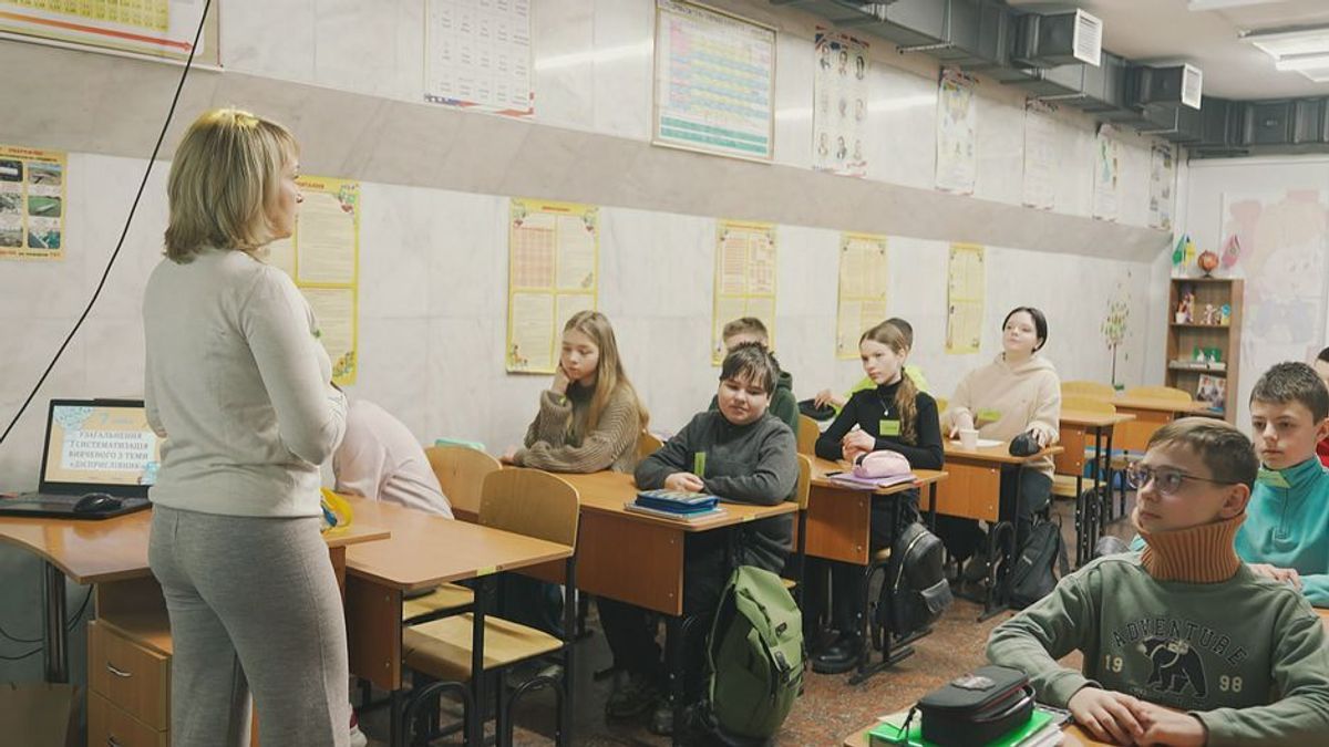 Lernen im Untergrund: Die Metro-Schule von Charkiw
