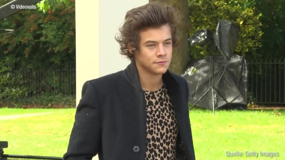 So sieht Harry Styles neue Frisur aus