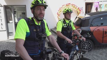Statt vier nur zwei Räder - Fahrradpolizei Kaufbeuren
