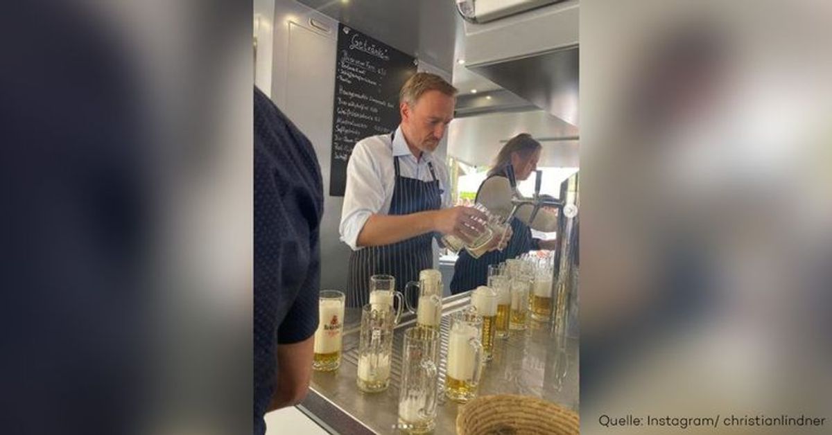 "Schaumschläger": Christian Lindner am Bierzapfhahn sorgt für Spott