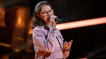 Anna H. mit "Africa": Ein Vierer-Buzzer für eine ungewöhnliche Interpretation