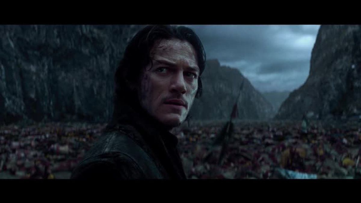 Dracula_Untold_sixx_Trailer_ST1404207517_HDwide25