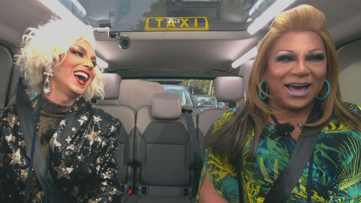 Mimi und Loulou sorgen für gute Stimmung im Quiz Taxi