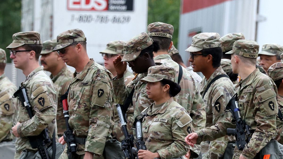 Nationalgarde marschiert in Illinois ein