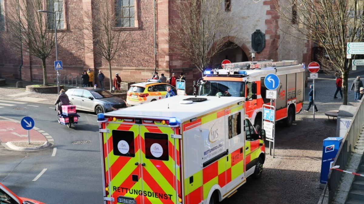 Aschaffenburg: Tote nach Messerangriff