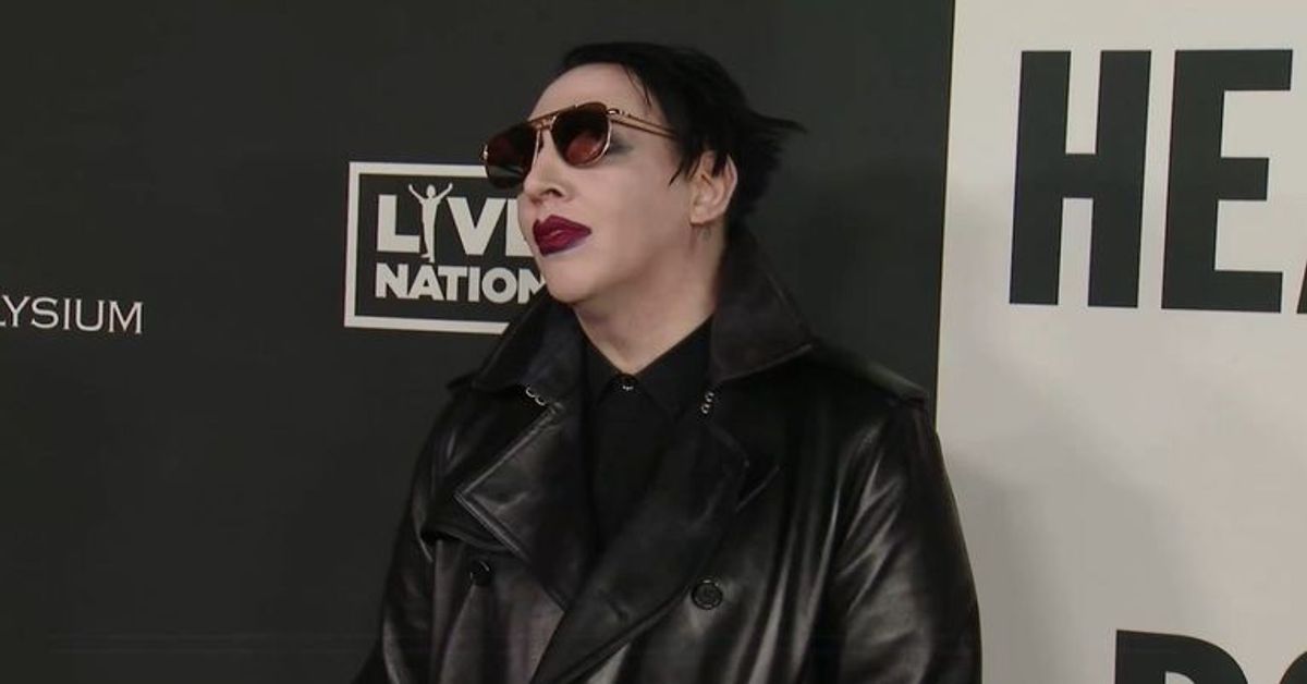 Per Haftbefehl gesucht: Marilyn Manson stellt sich nach Spuckattacke der Polizei