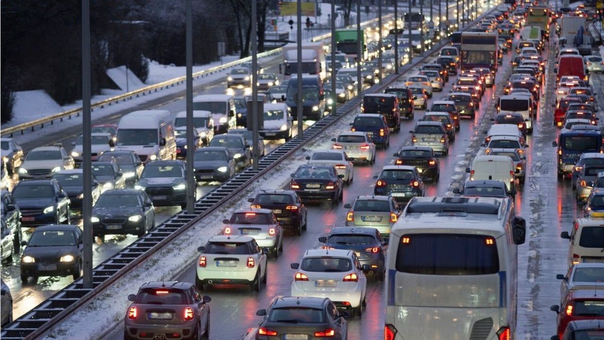 Staus in Großstädten: So viel Zeit verlieren deutsche Pendler im Schnitt