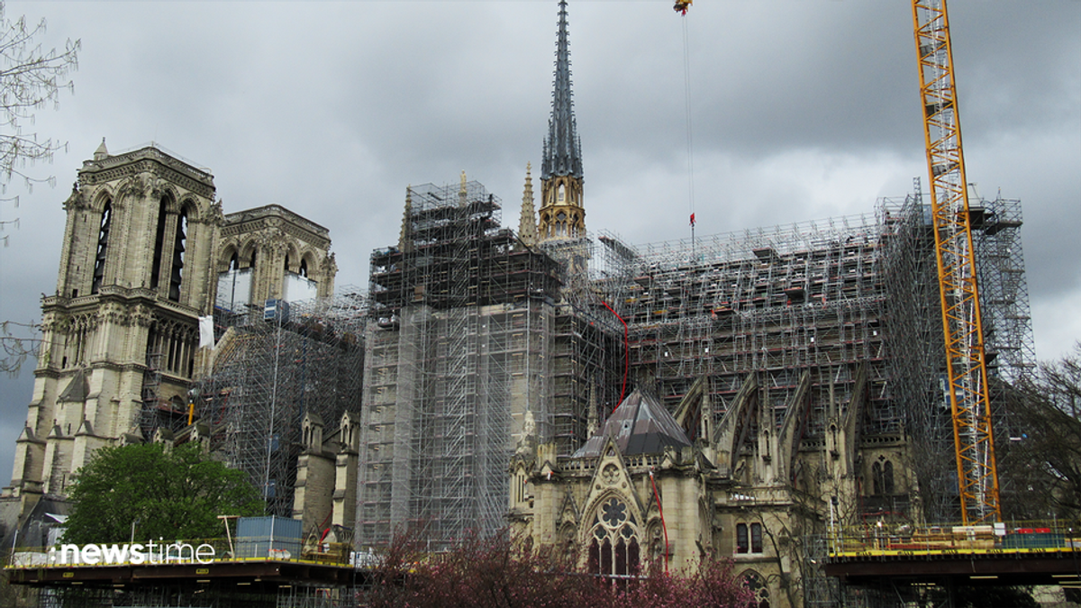 Nach Brand in Paris: Kathedrale Notre Dame wieder aufgebaut