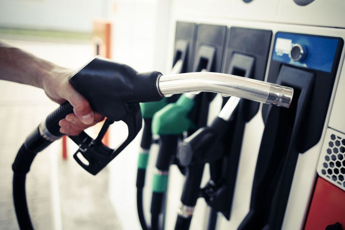 Politik will höhere Steuern: Kostet der Liter Benzin bald über 2 Euro?
