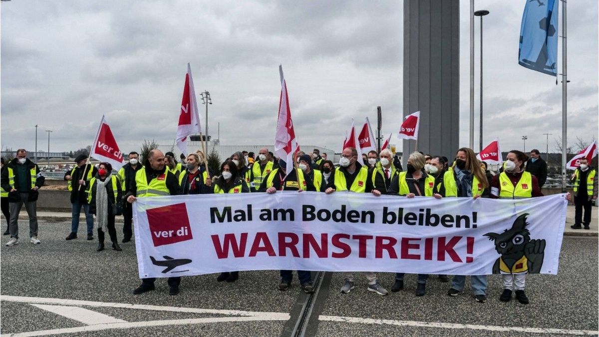 Flächendeckender Warnstreik am 22.3.: Mögliche Einschränkungen an diesen Flughäfen