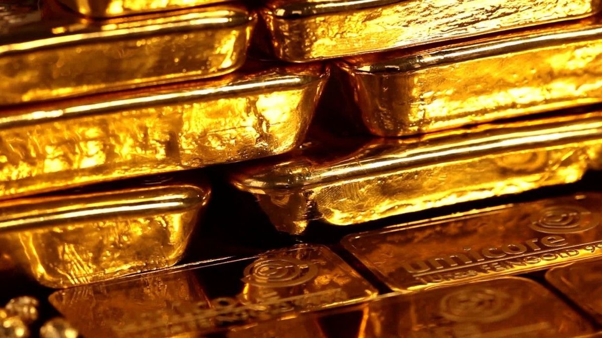 Goldpreis steigt auf Rekordhoch: Sollte man investieren?