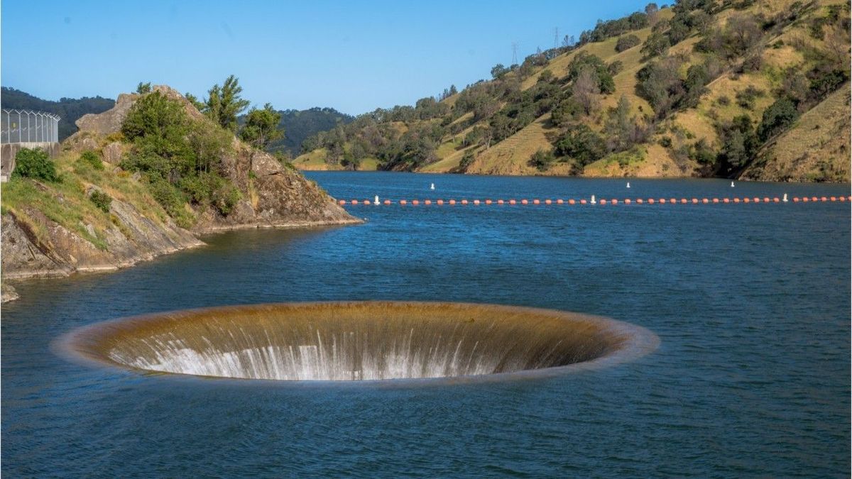 Seltenes Phänomen: Das Glory Hole ist wieder aufgetaucht