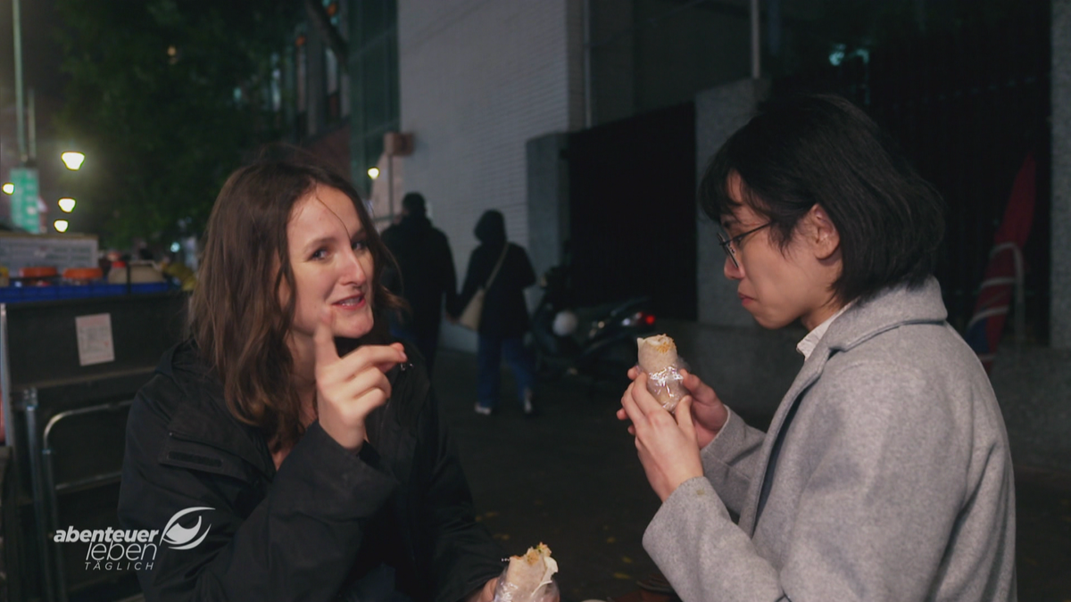 Nachts in der Hauptstadt Taiwans: Streetfoodmärkte beleuchten die Dunkelheit