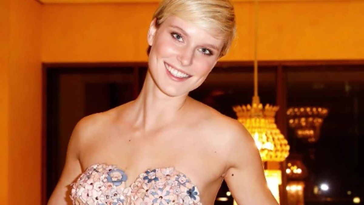 GNTM-Kim: Dieses Kleid zeigt ihre Wow-Kurven!