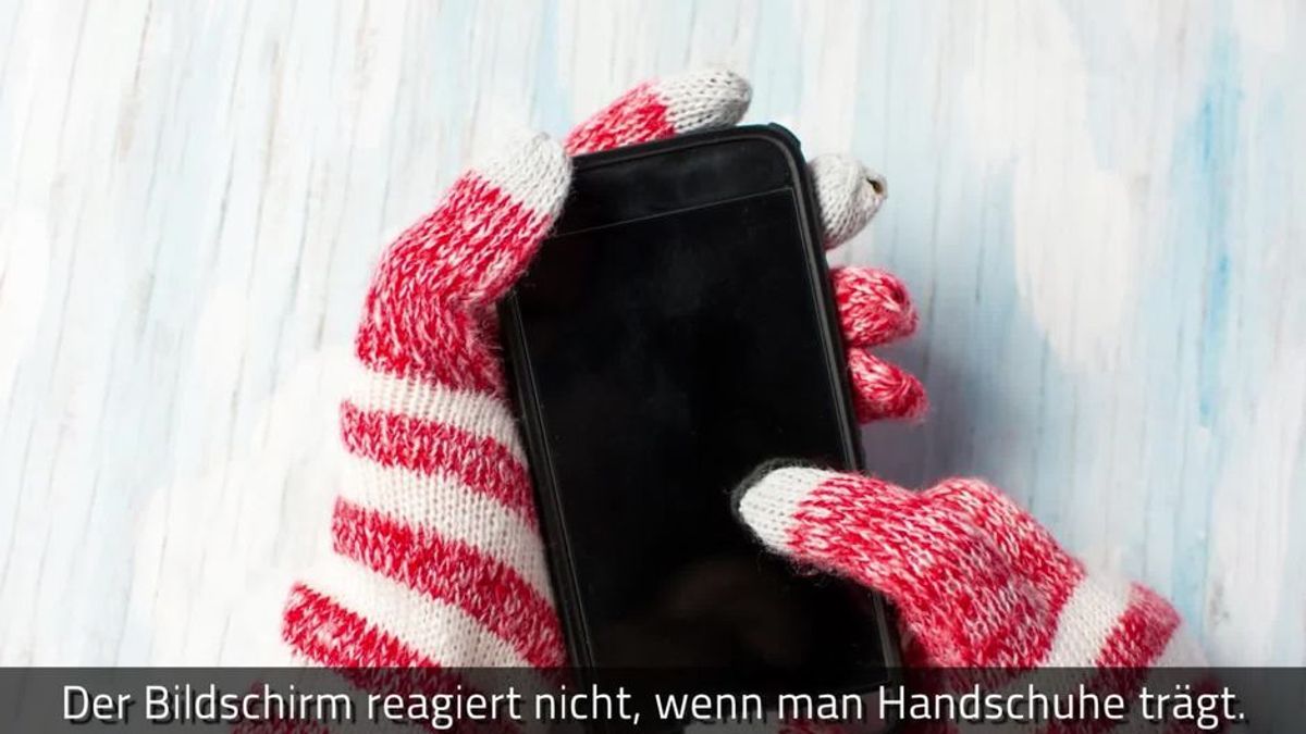 Warum ihr euren Touchscreen nicht mit Handschuhen bedienen könnt - dafür aber mit Essiggurken