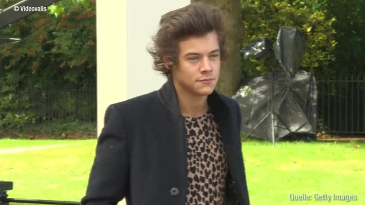 Harry Styles ohne Locken: Seine Schwester Gemma enthüllt die neue Frisur