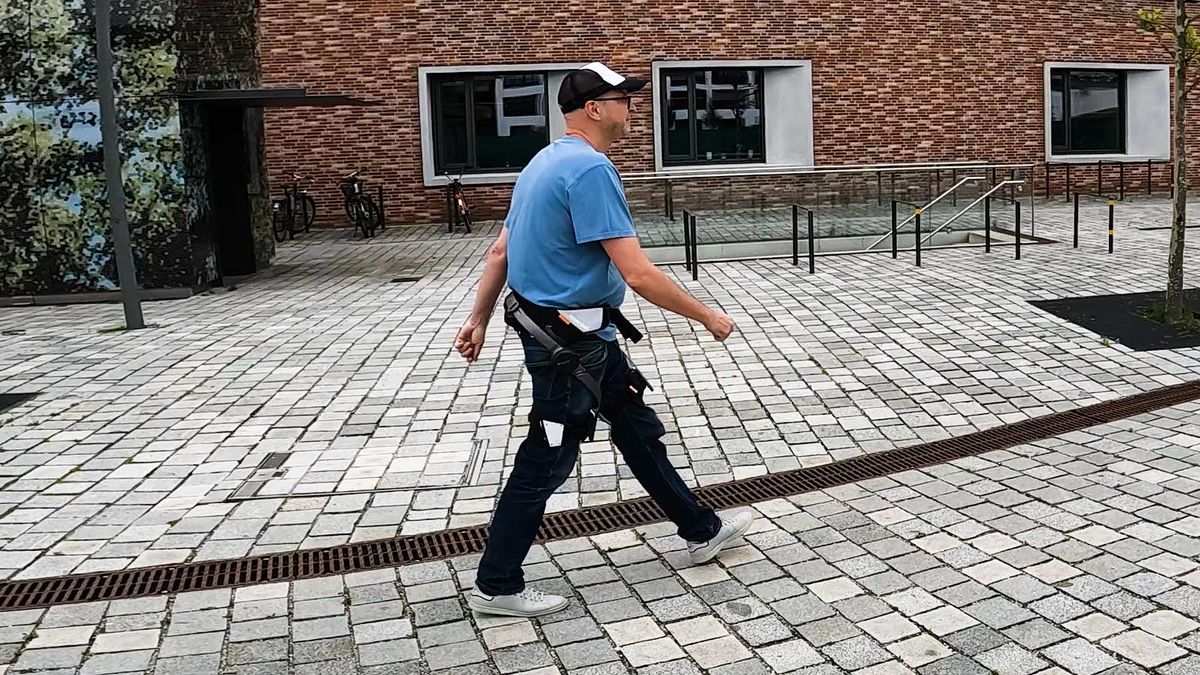 40% mehr Beinkraft: Futuristisches Exoskelett für jedermann!