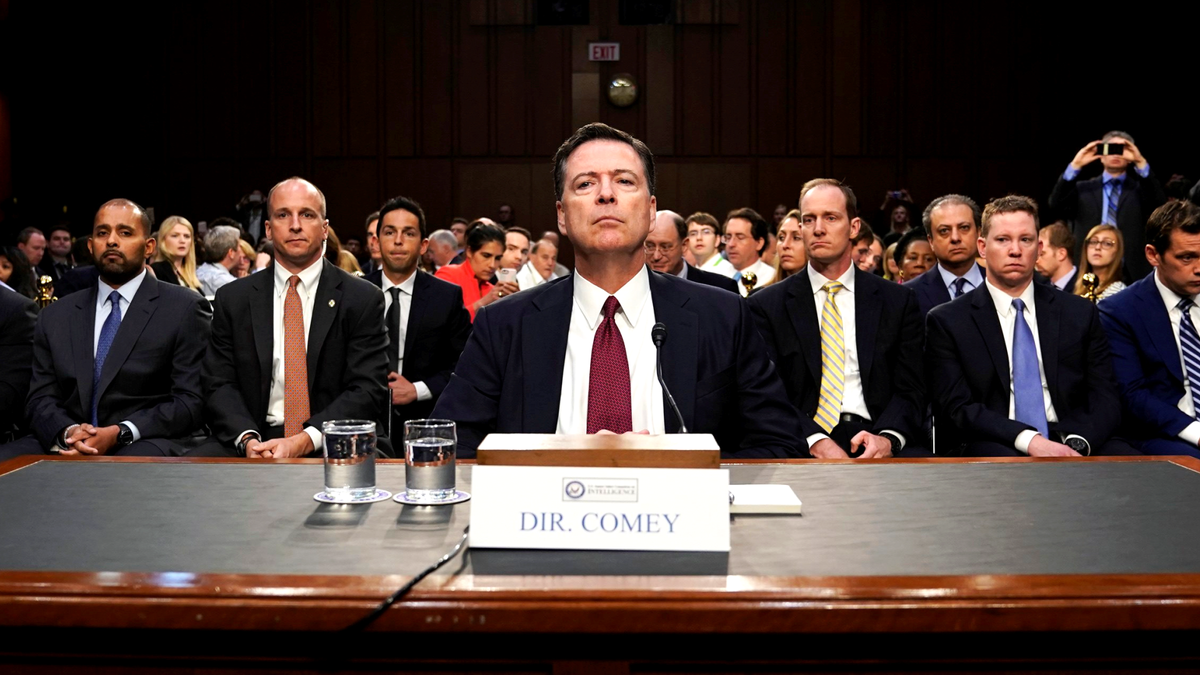 Trump feiert Anklage gegen Ex-FBI-Chef Comey