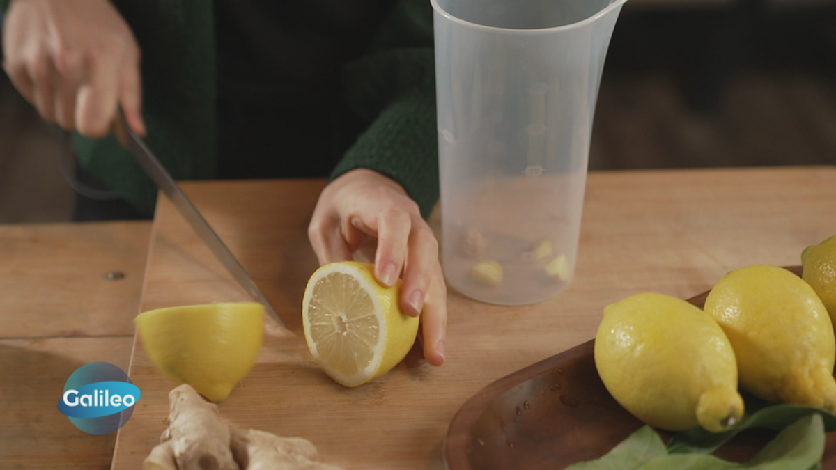 Zitronentrick: Natürliche Flasche für Zitronensaft