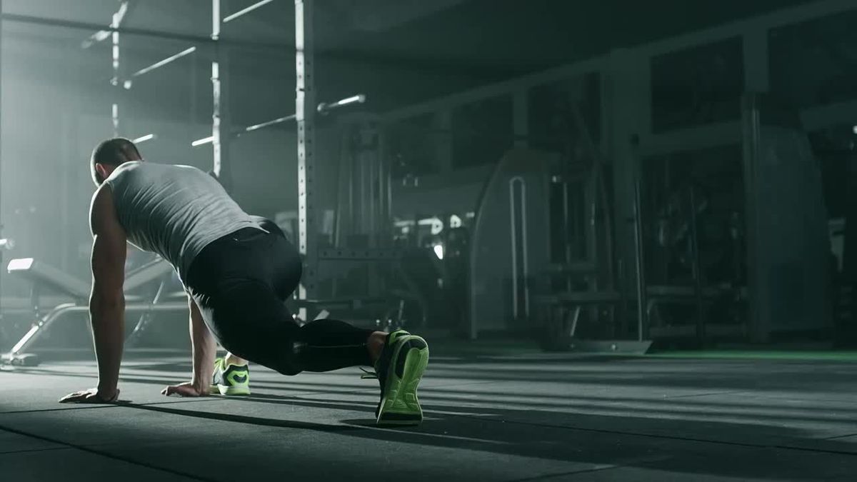 Diese häufigen Fehler machen fast alle Anfänger im Fitnessstudio