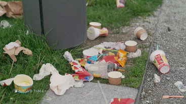 Hersteller sollen künftig für Entsorgung von Einweg-Plastik zahlen