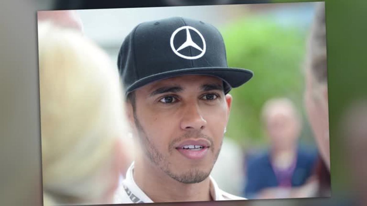 Lewis Hamilton bekommt Unterstützung von sexy Models