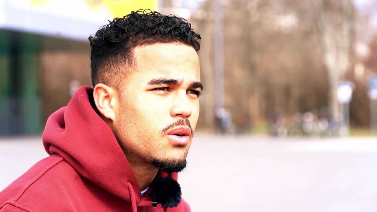 Kluivert INT