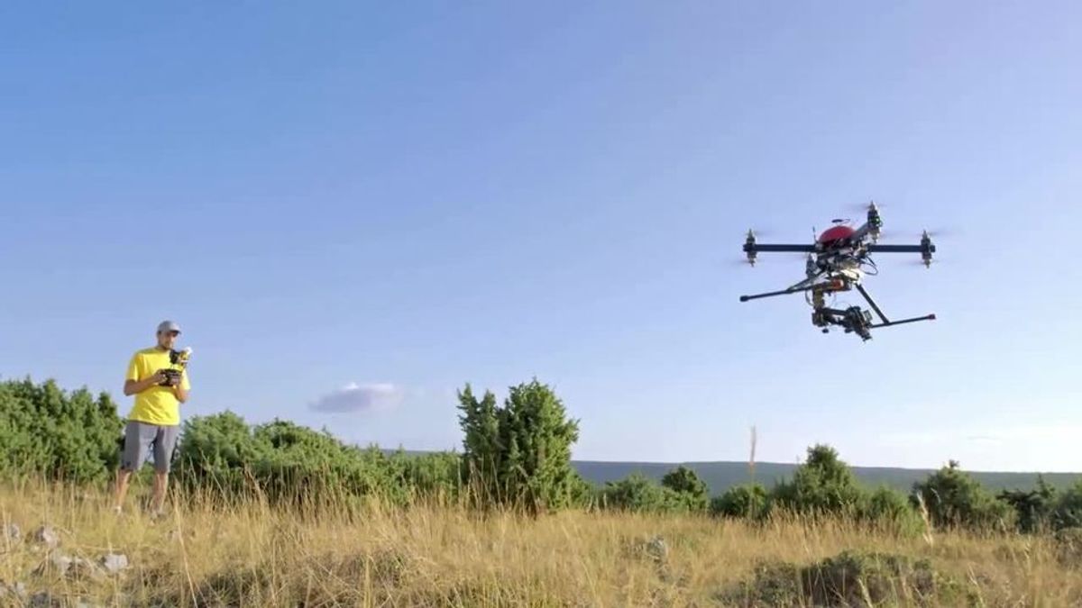 Du willst eine Drohne fliegen? Das musst du beachten!