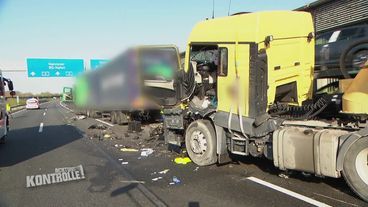 Thema u.a.: Bei LKW-Crash wird eine Person schwer verletzt - Autobahnkontrolle Braunschweig