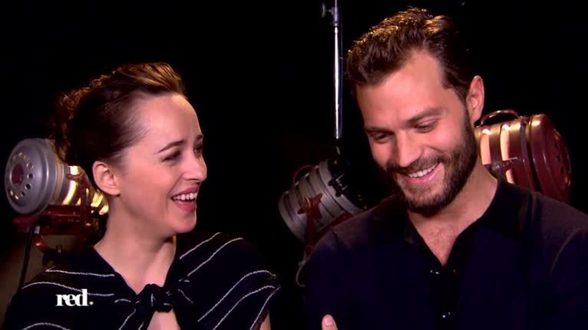 Dakota Johnson & Jamie Dornan beantworten Fan-Fragen