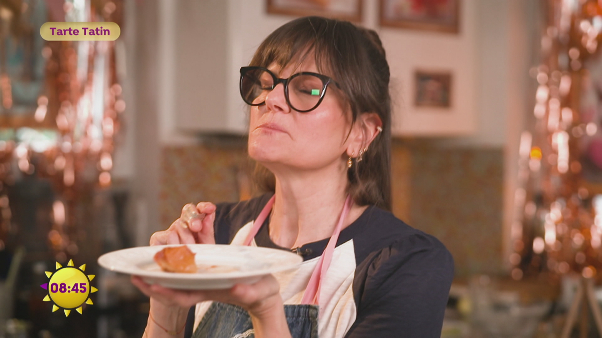 Cynthia Barcomi backt Tarte Tatin