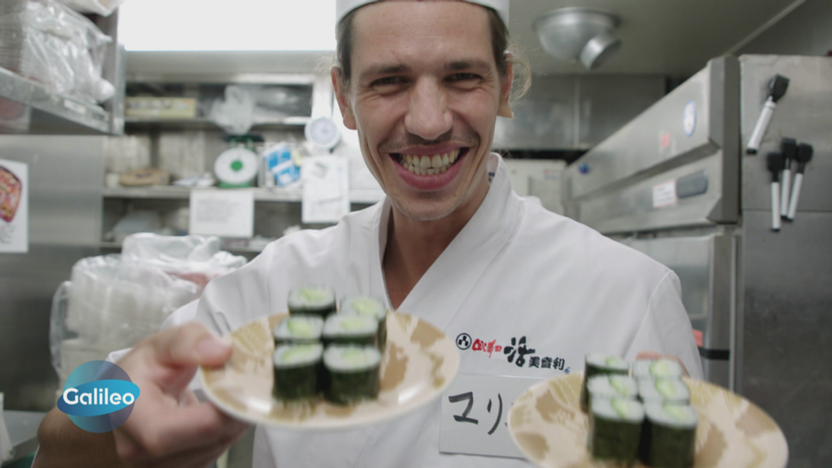 Crashkurs beim Sushi-Meister: Wie schlägt sich Reporter Mario?