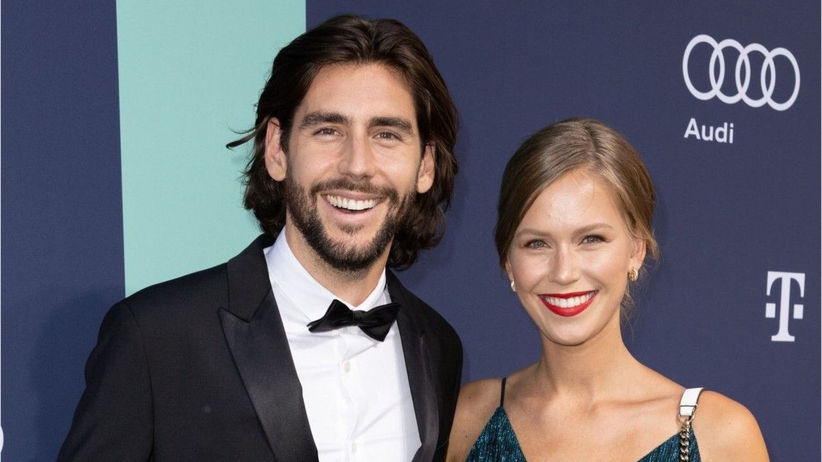 "So ein schönes Paar": Alvaro Soler hat heimlich geheiratet