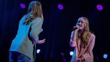 Martha und Norah mit "The Middle" in den Knockouts: Powerstimmen im Doppelpack!