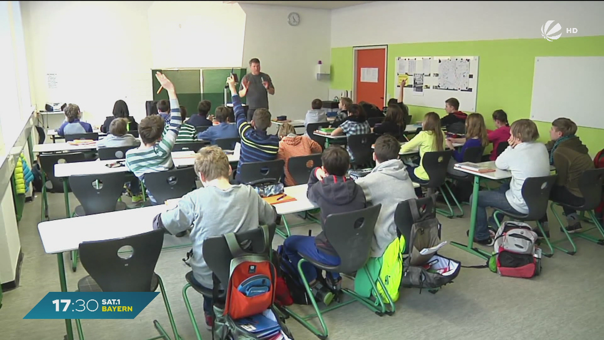 Kein Sitzenbleiben an Schulen? Grüne fordern Reform in Bayern