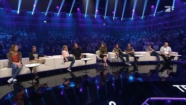 (Teil1): Joko, Klaas, Smudo und Sasha kämpfen für ihre Fans!