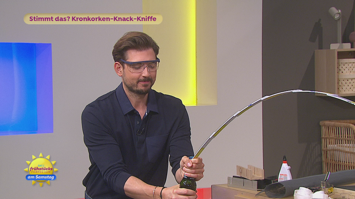"Stimmt das?" Zollstock öffnet Kronkorken